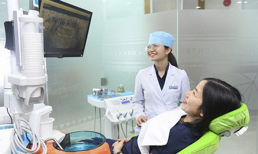 Bọc răng sứ giá rẻ có bền không? Địa chỉ bọc răng sứ giá rẻ ở đâu?