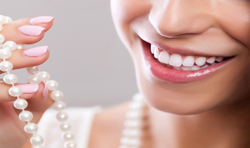 Ưu điểm nổi bật răng toàn sứ là gì? Địa chỉ bọc răng toàn sứ uy tín TpHCM